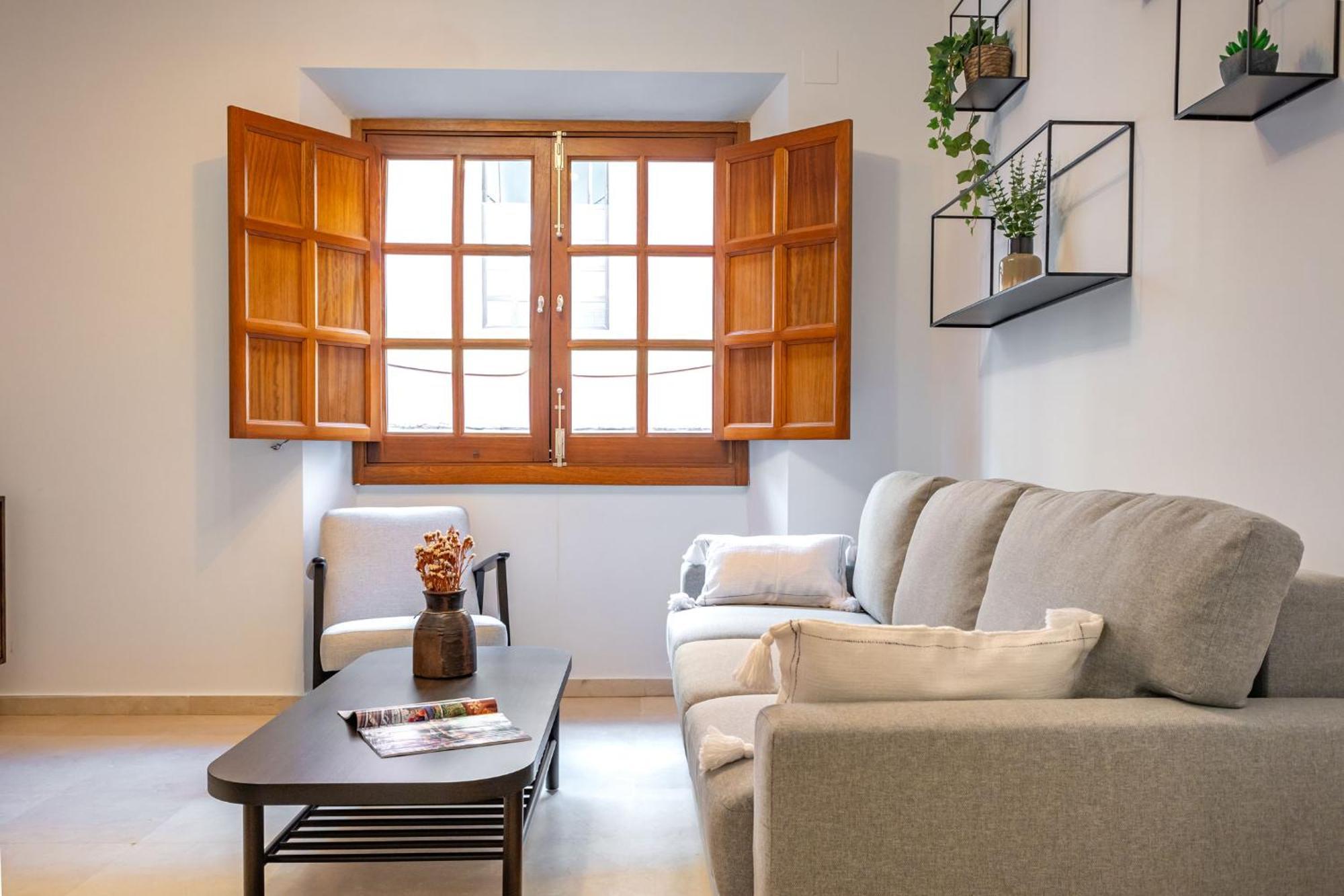 Charming 2 Bedroom Apartment At San Marcos Plaza By Ocityzen Sevilla Exteriör bild