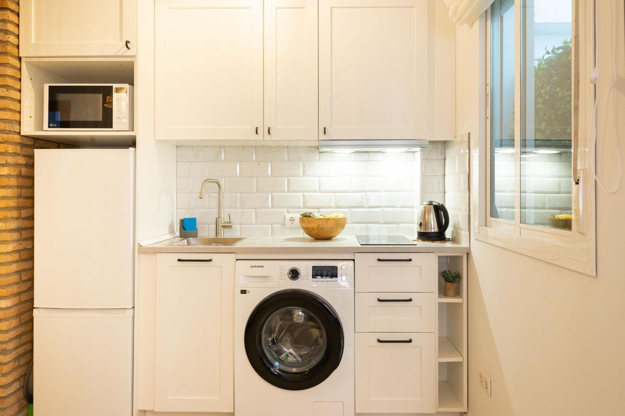 Charming 2 Bedroom Apartment At San Marcos Plaza By Ocityzen Sevilla Exteriör bild