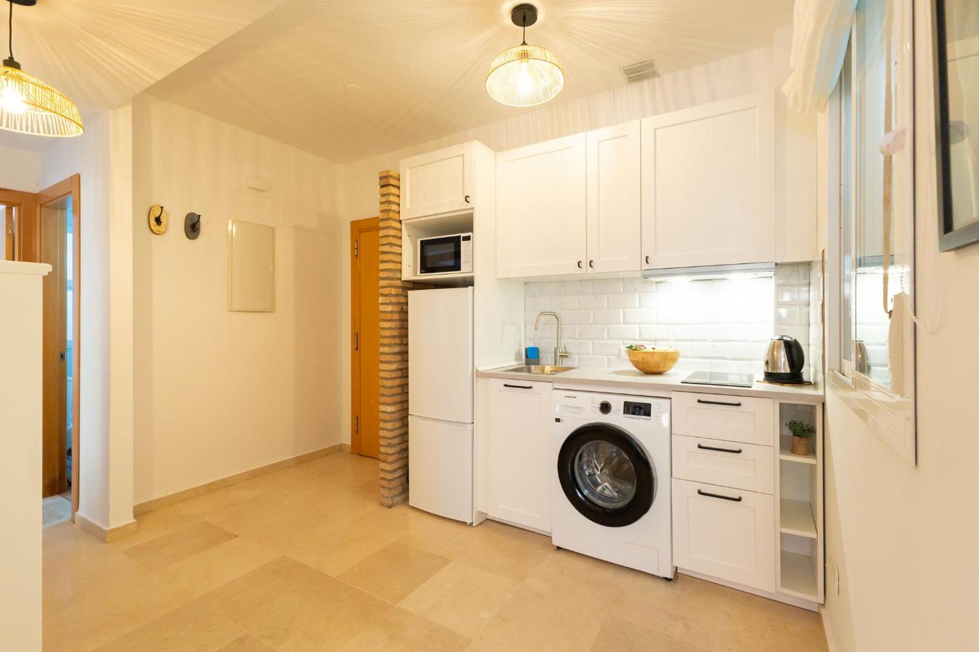 Charming 2 Bedroom Apartment At San Marcos Plaza By Ocityzen Sevilla Exteriör bild