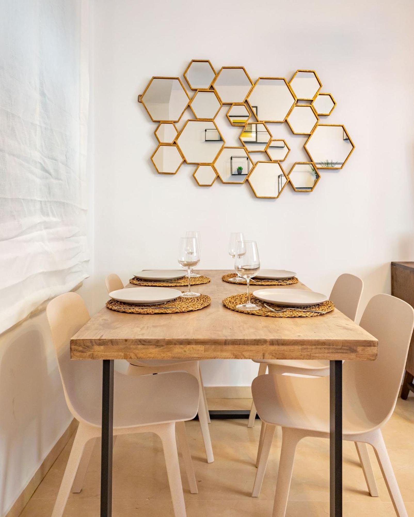 Charming 2 Bedroom Apartment At San Marcos Plaza By Ocityzen Sevilla Exteriör bild